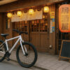 居酒屋と自転車イメージ